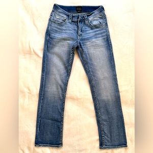 Buckle Black denim jeans. Size 30 x 32 straight leg.